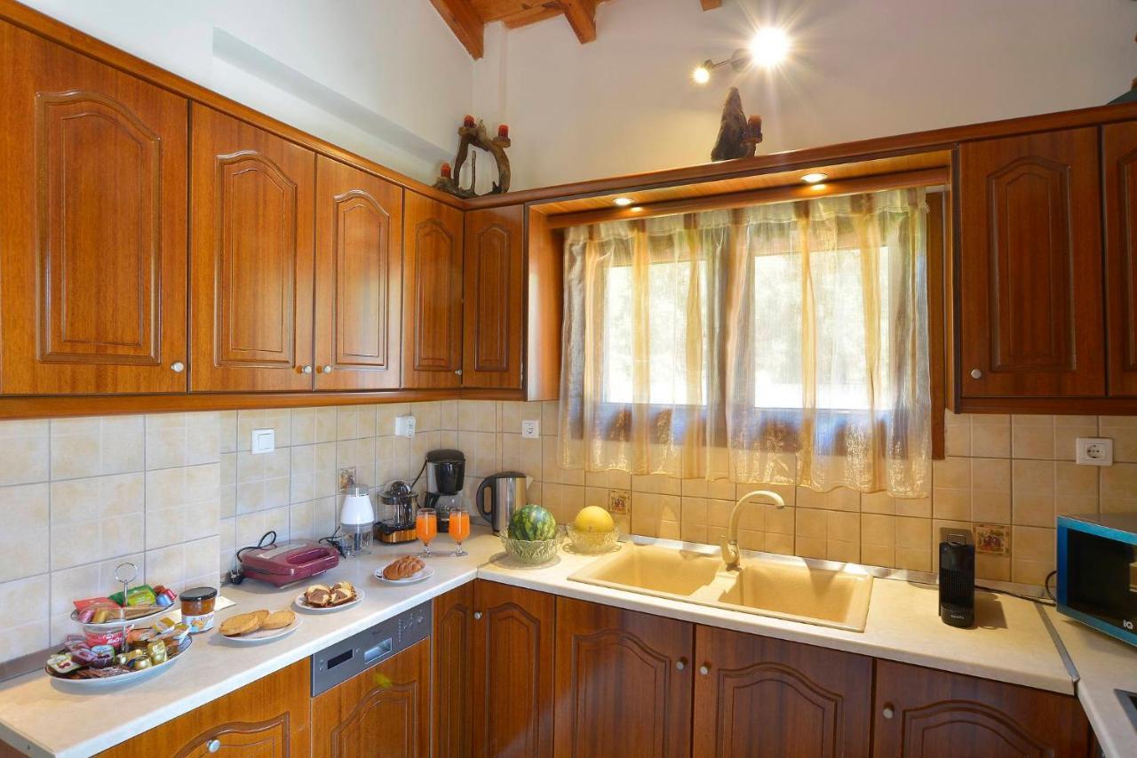 La Casa Del Sole Villa CChalikounas Buitenkant foto
