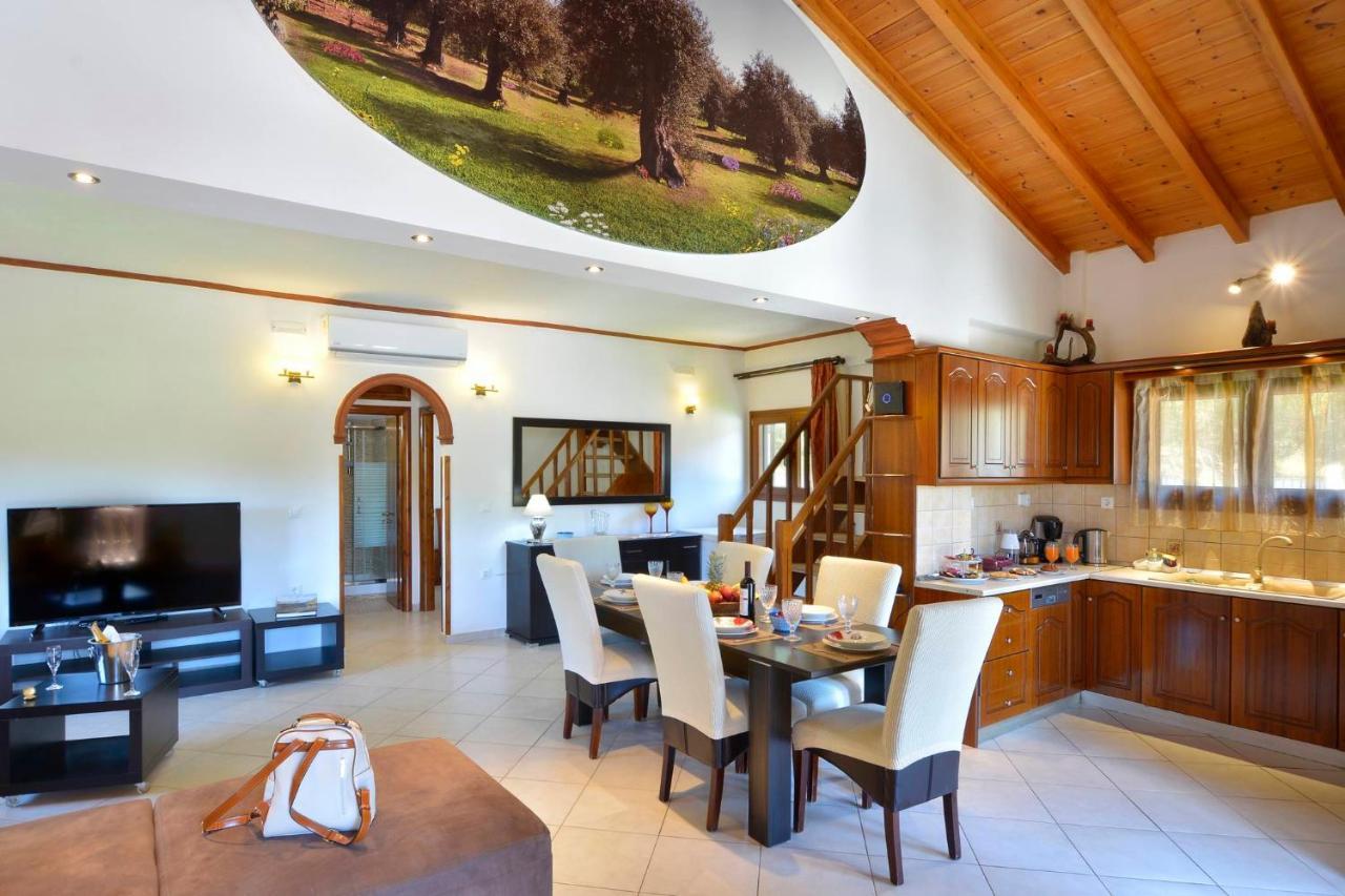 La Casa Del Sole Villa CChalikounas Buitenkant foto